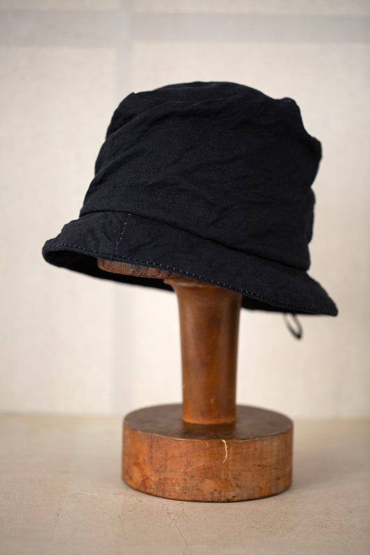 Black skewed derby 3.0