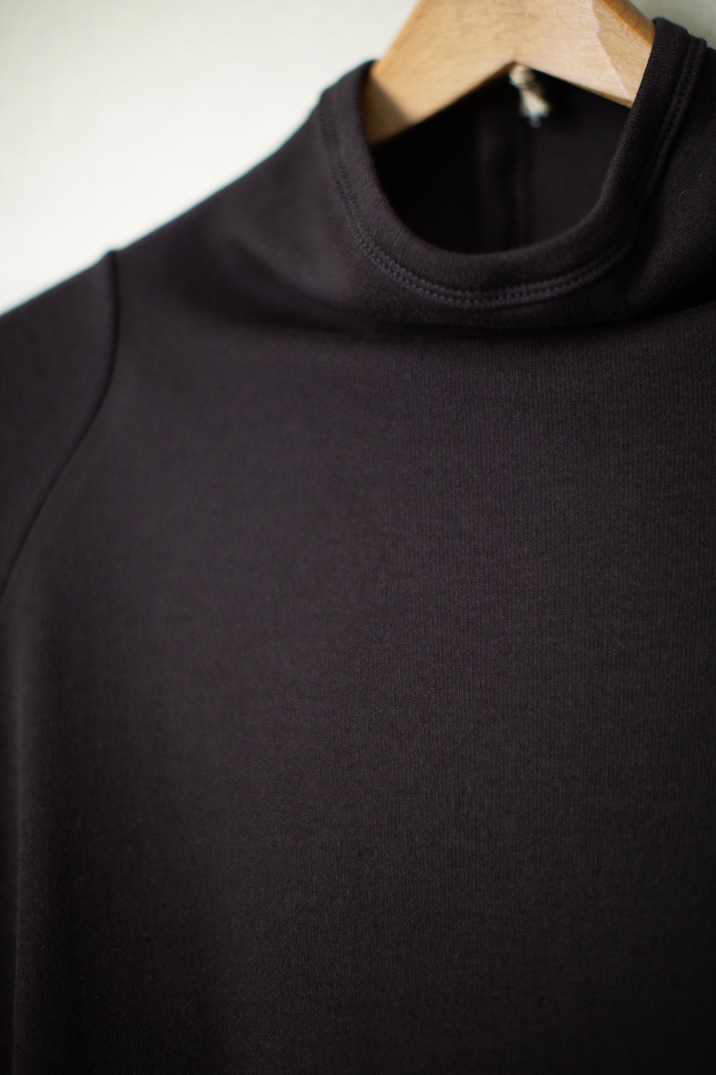 TEE#85 - EBONY BLACK COTTON CASHMERE PANCAKE