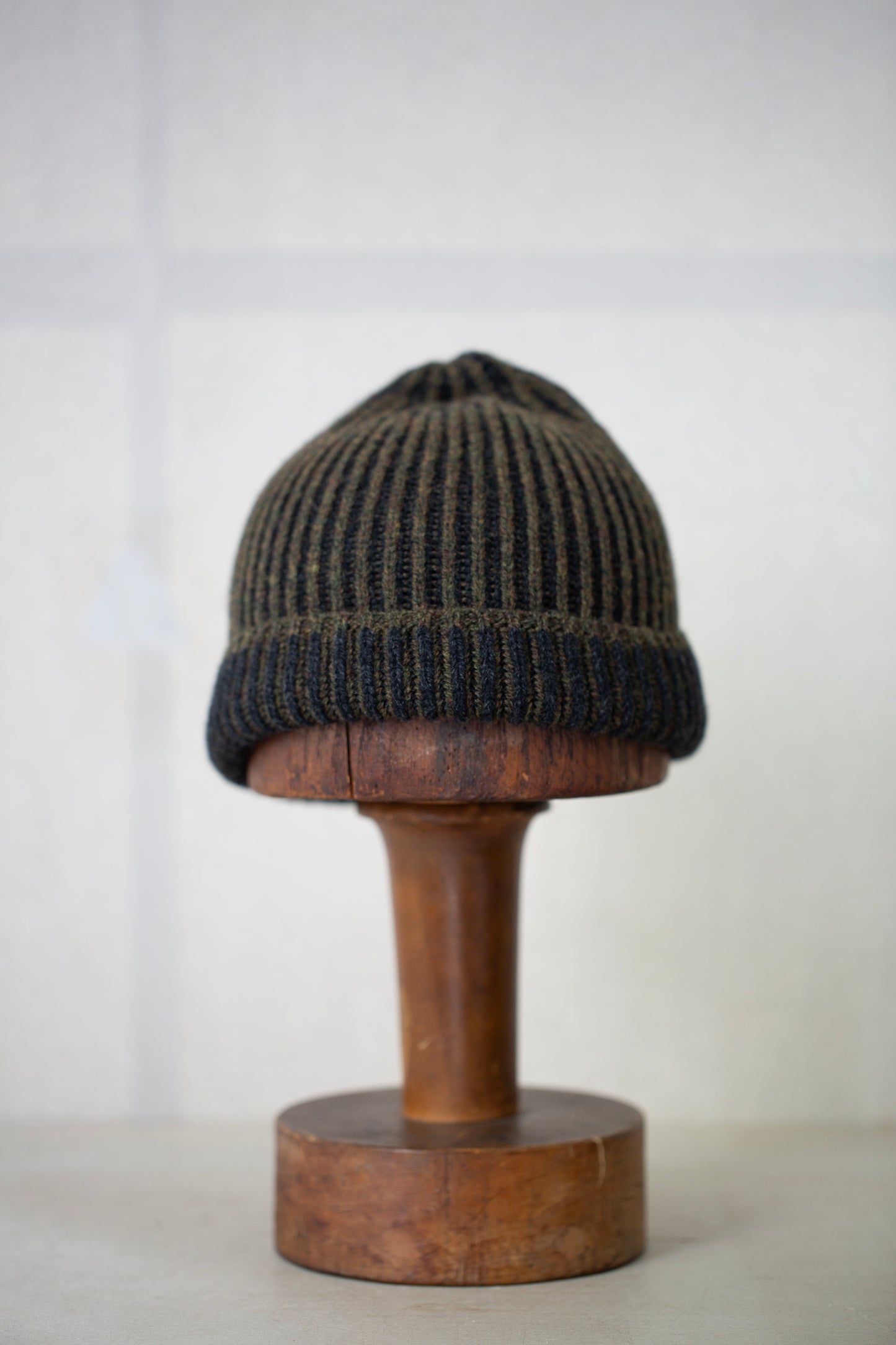 BEANIE#12 - FOREST / ANTHRACITE SUPERFINE WOOL
