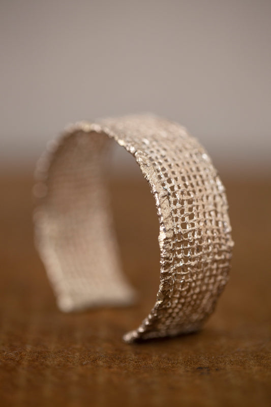 'Un-fabric' wide bangle