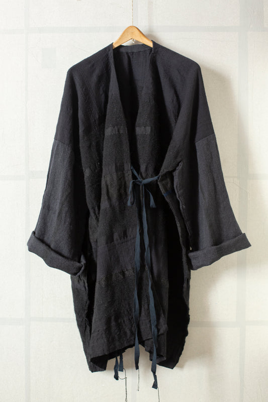 ROSE X - a black kimono coat