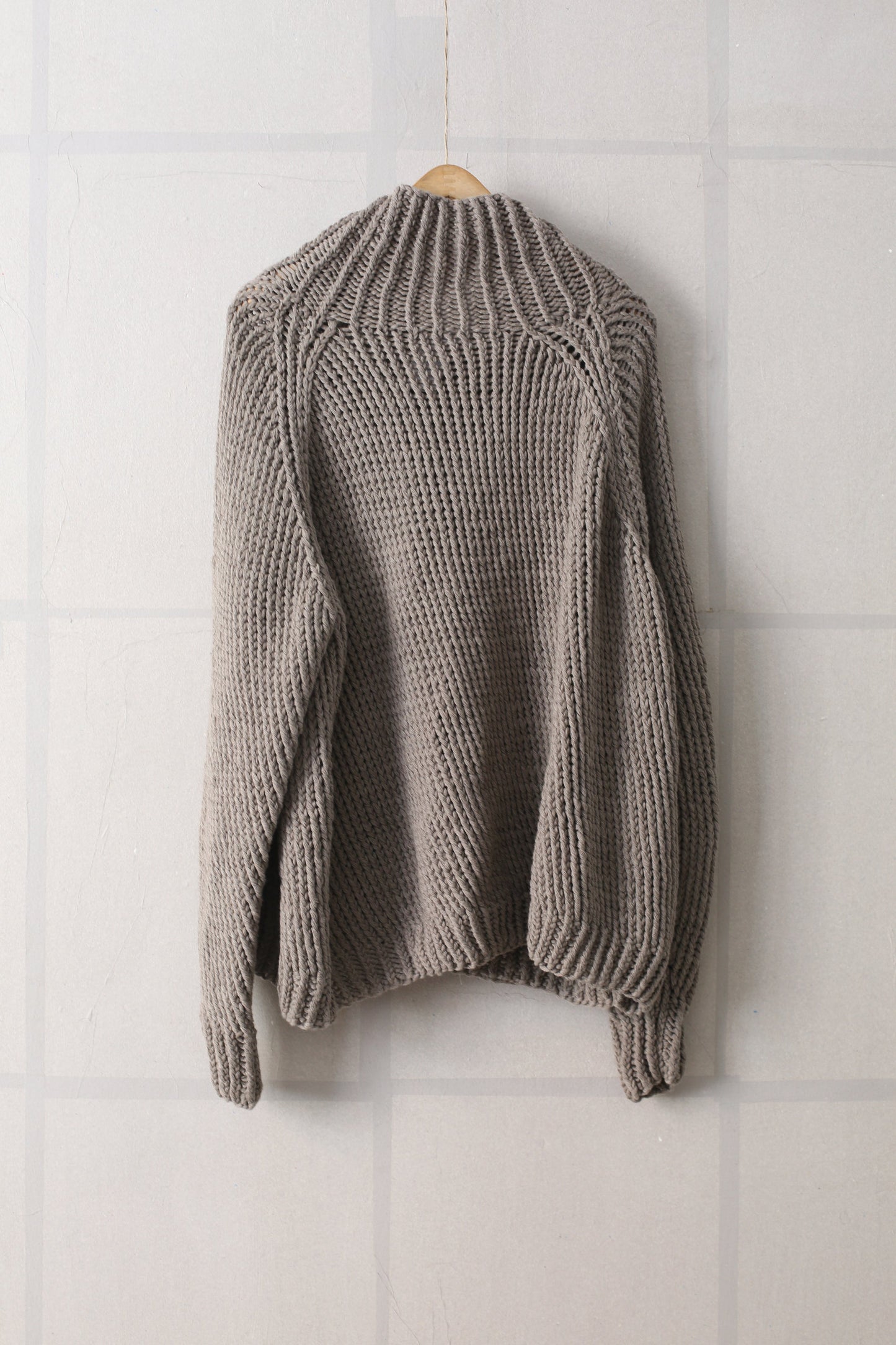 Knit#40 - Natural Grey Yak Wool